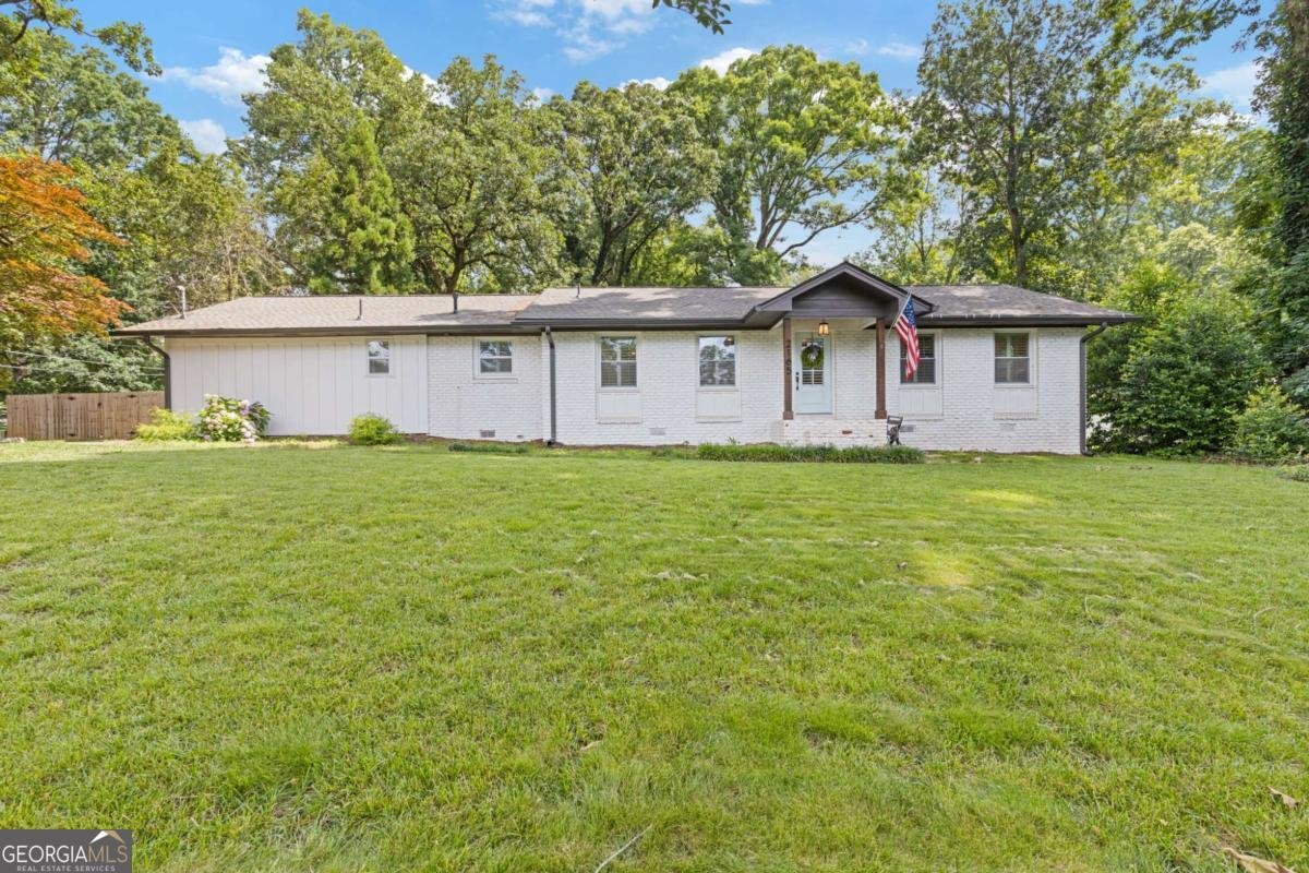 2165 Lower Roswell Road Marietta - main photo
