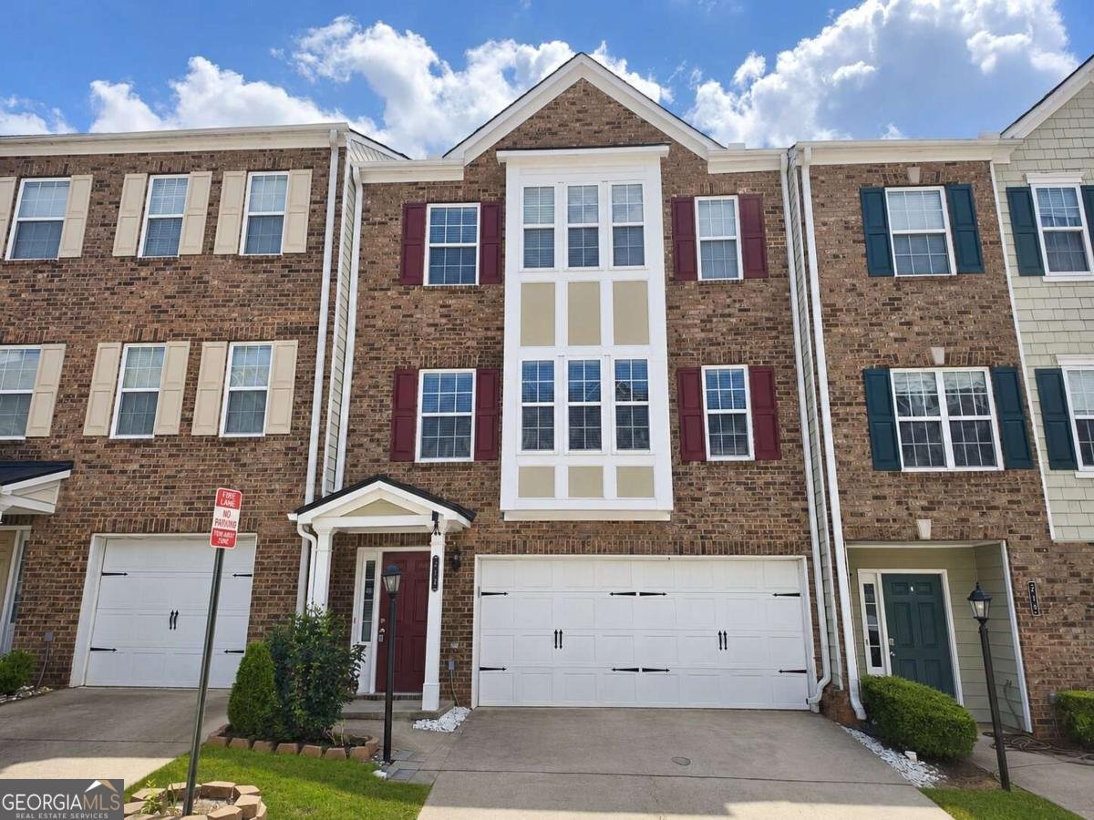 2928 George Busbee #212 Parkway Kennesaw - main photo