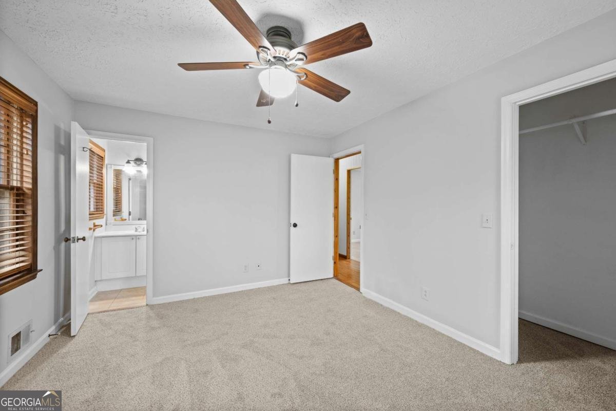 426 Riverlake Court Woodstock - Photo 20