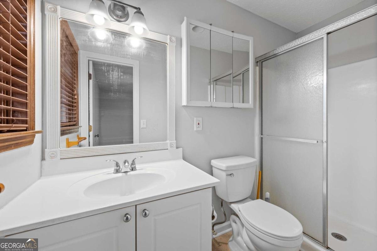 426 Riverlake Court Woodstock - Photo 21