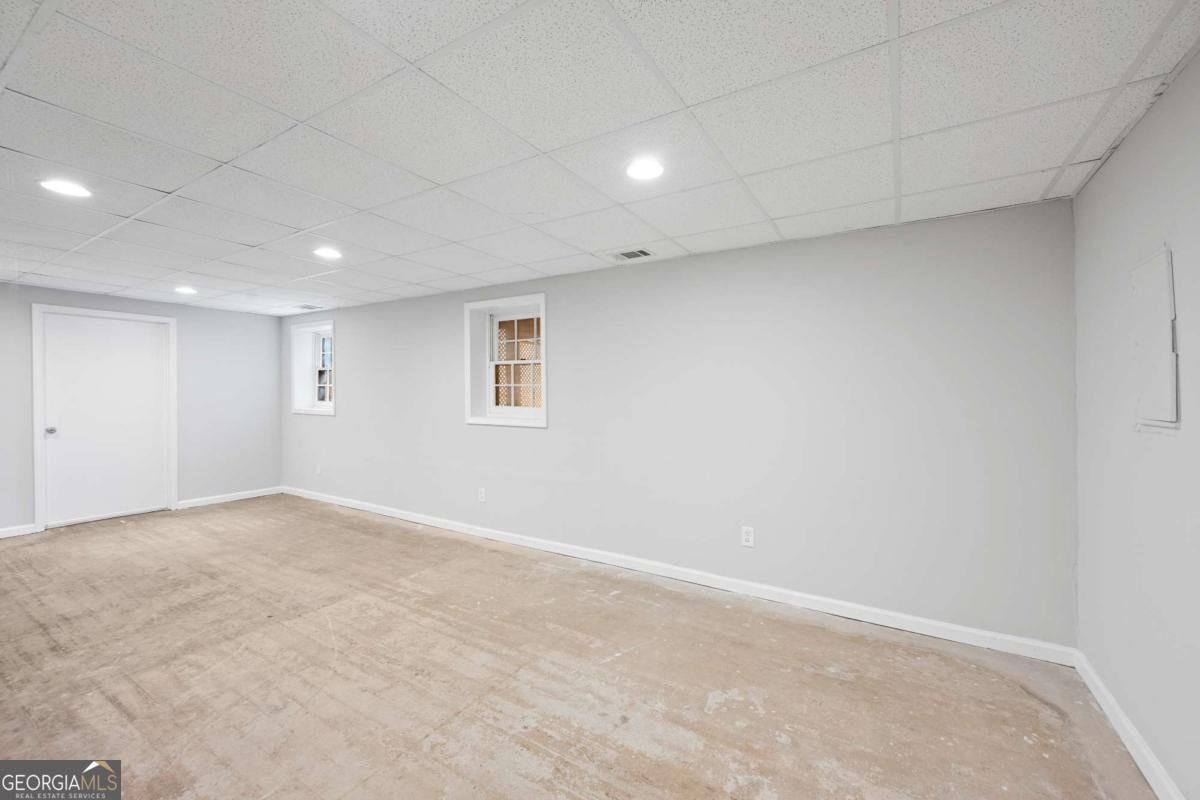 426 Riverlake Court Woodstock - Photo 32