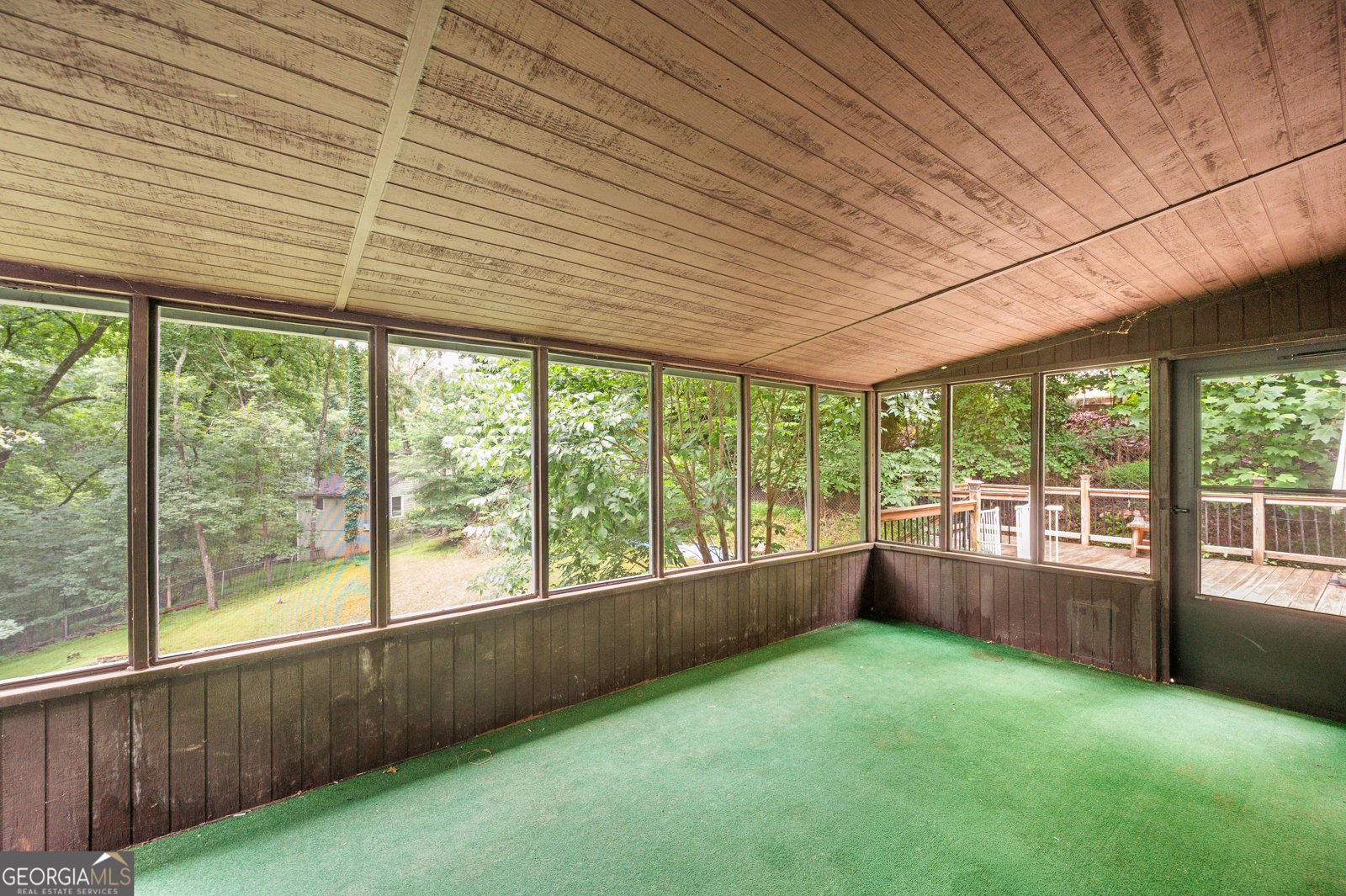 426 Riverlake Court Woodstock - Photo 37