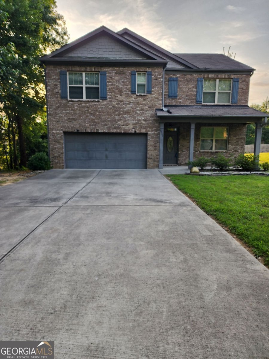 8539 Braylen Manor Drive Douglasville - main photo