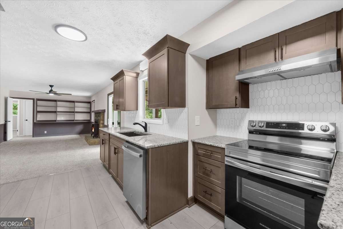 2053 Deerfield Run Snellville - Photo 11