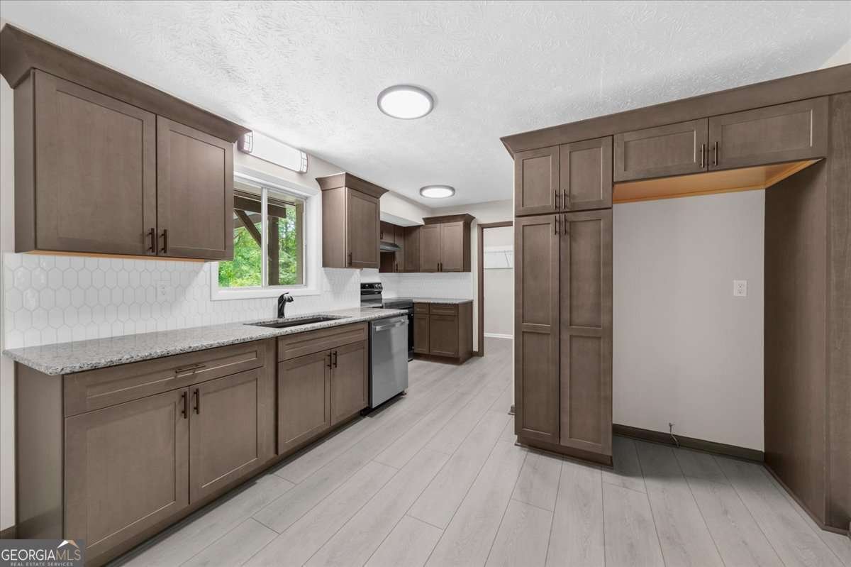 2053 Deerfield Run Snellville - Photo 7