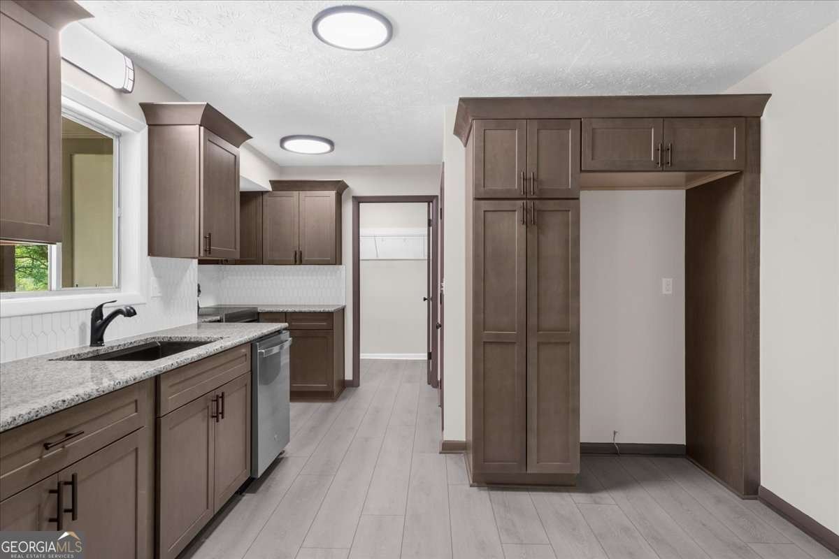 2053 Deerfield Run Snellville - Photo 8