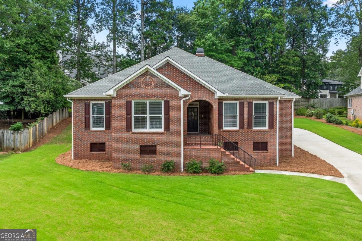 603 Fairway Court Marietta - main photo