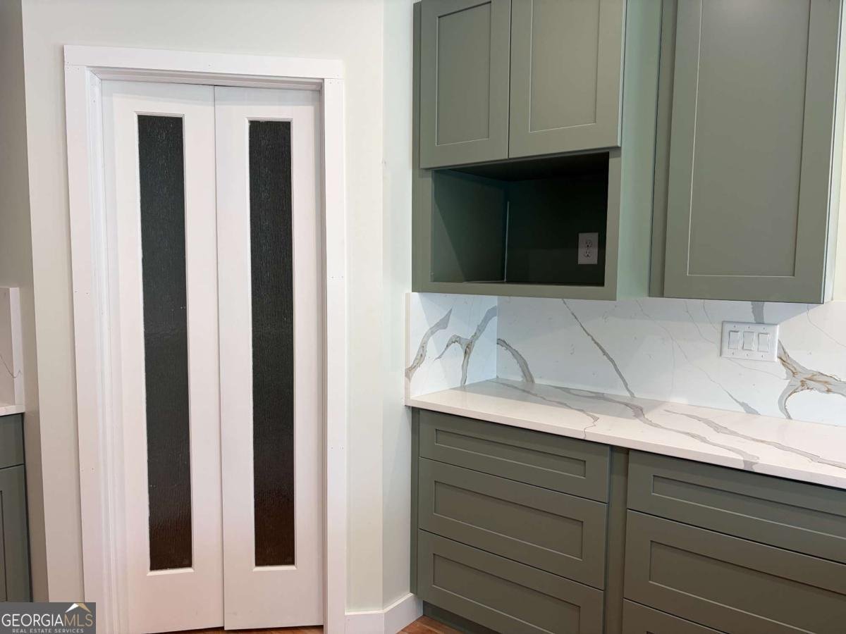 6315 Reives Road Cumming - Photo 9