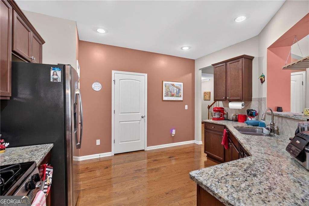 6050 Shiloh Woods Drive Cumming - Photo 10