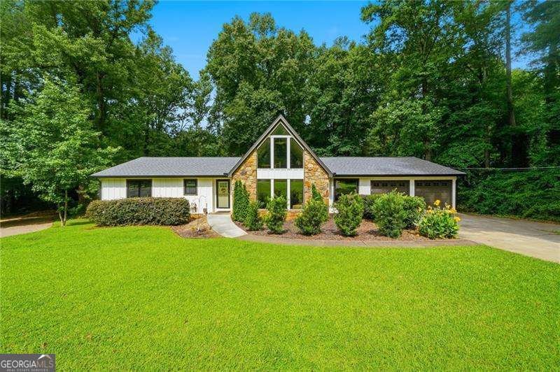 3043 Meadow Court Marietta - main photo