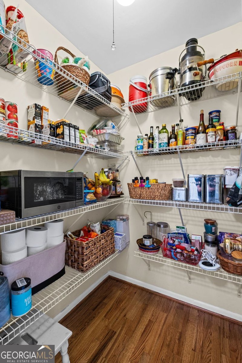 2730 Fontainebleau Drive Dunwoody - Photo 12
