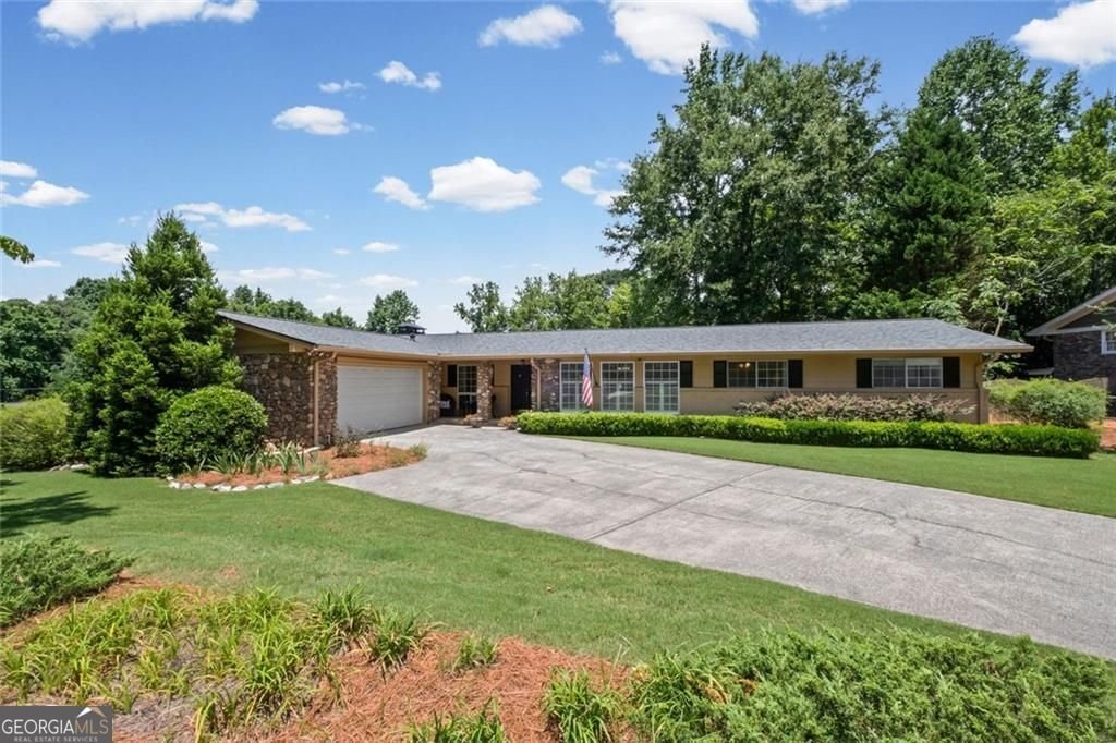 2730 Fontainebleau Drive Dunwoody - Photo 36