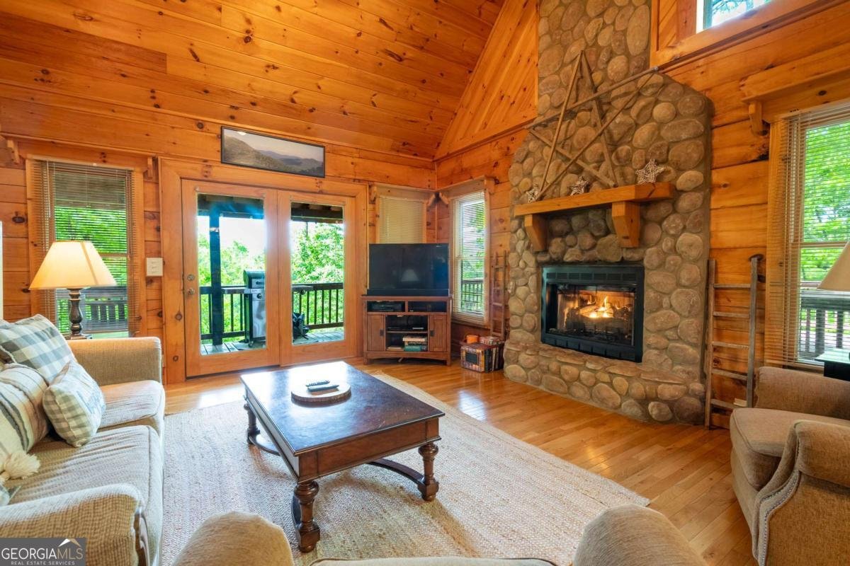 305 Martin Crossing Cherry Log - Photo 10