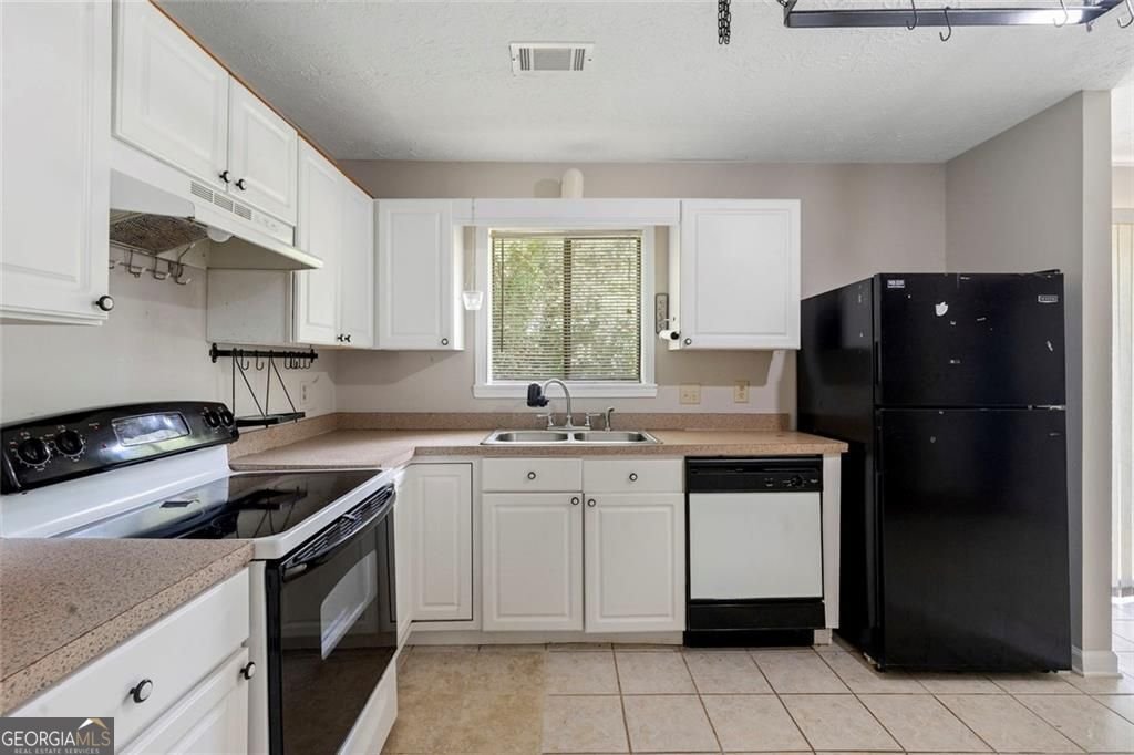 540 Hamlin Trace Riverdale - Photo 11