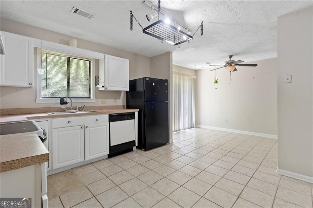 540 Hamlin Trace Riverdale - Photo 13