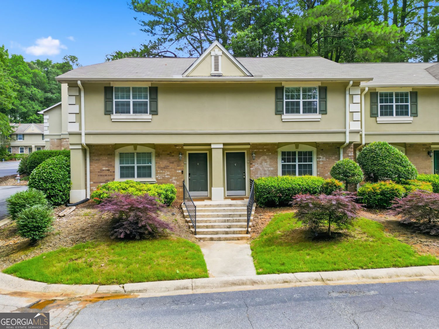 6900 Roswell Road Sandy Springs - main photo