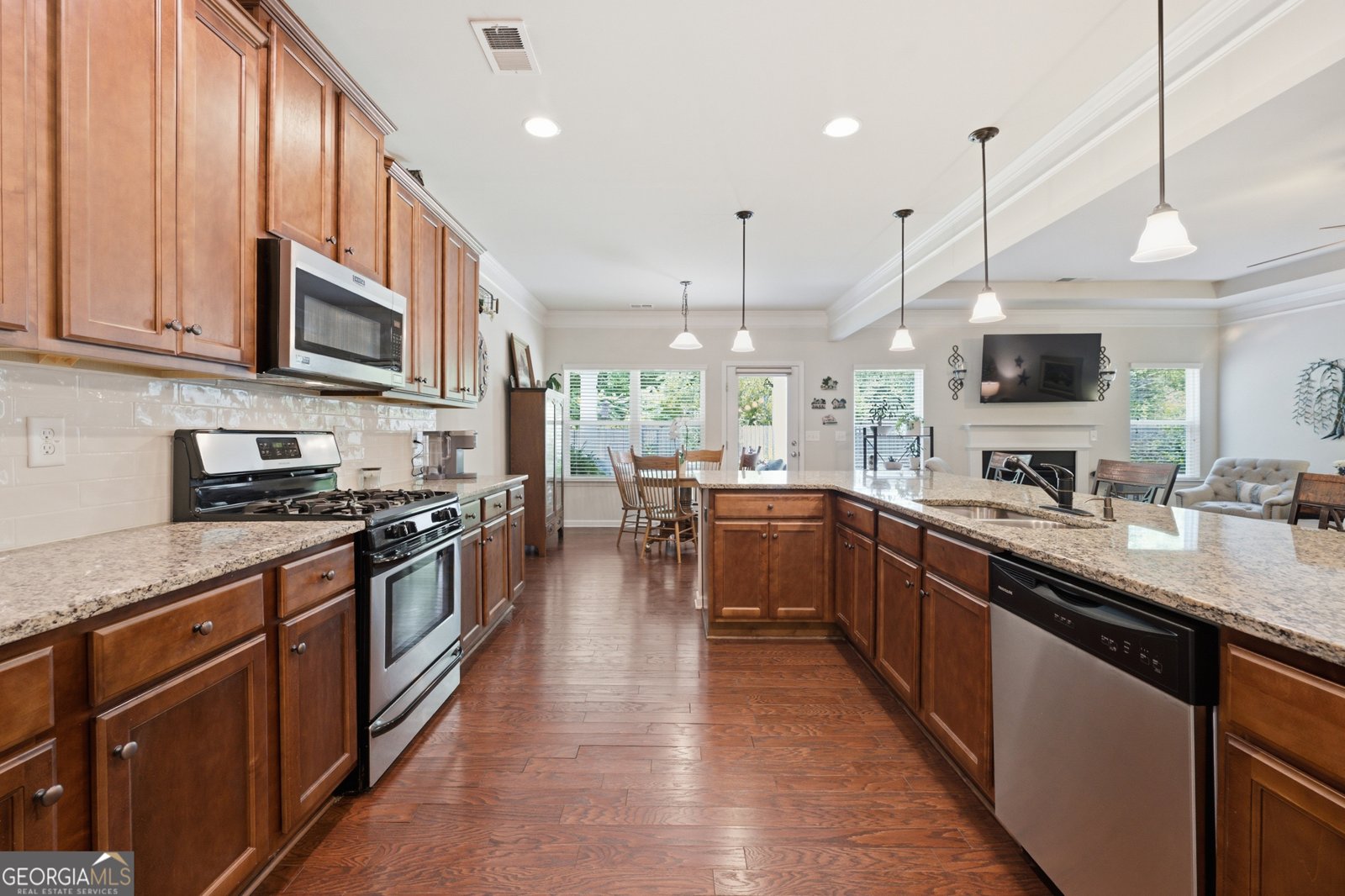 101 Cherokee Reserve Circle Canton - Photo 14