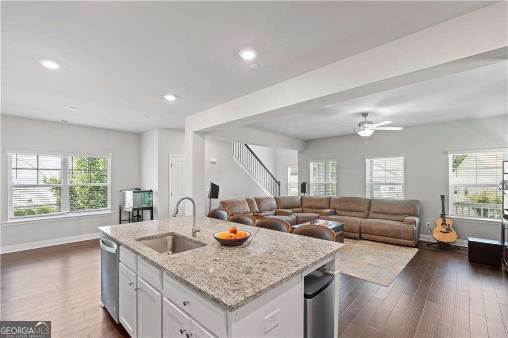 1030 Shy Lane Marietta - Photo 11