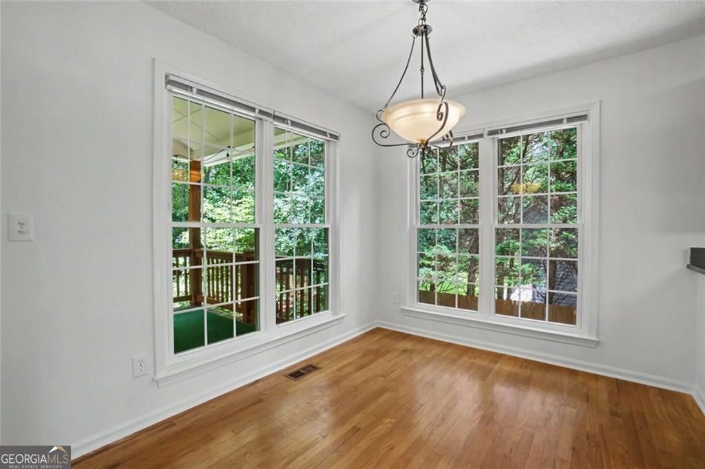 2450 Whitehead Place Drive Suwanee - Photo 8
