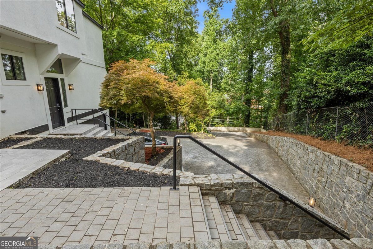 2810 Northside Drive Atlanta - Photo 8