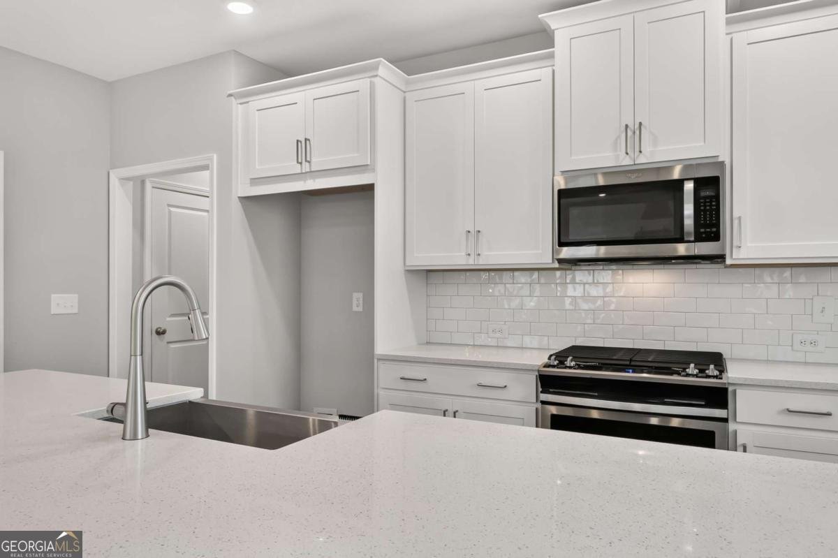 1235 Herty Drive Marietta - Photo 9