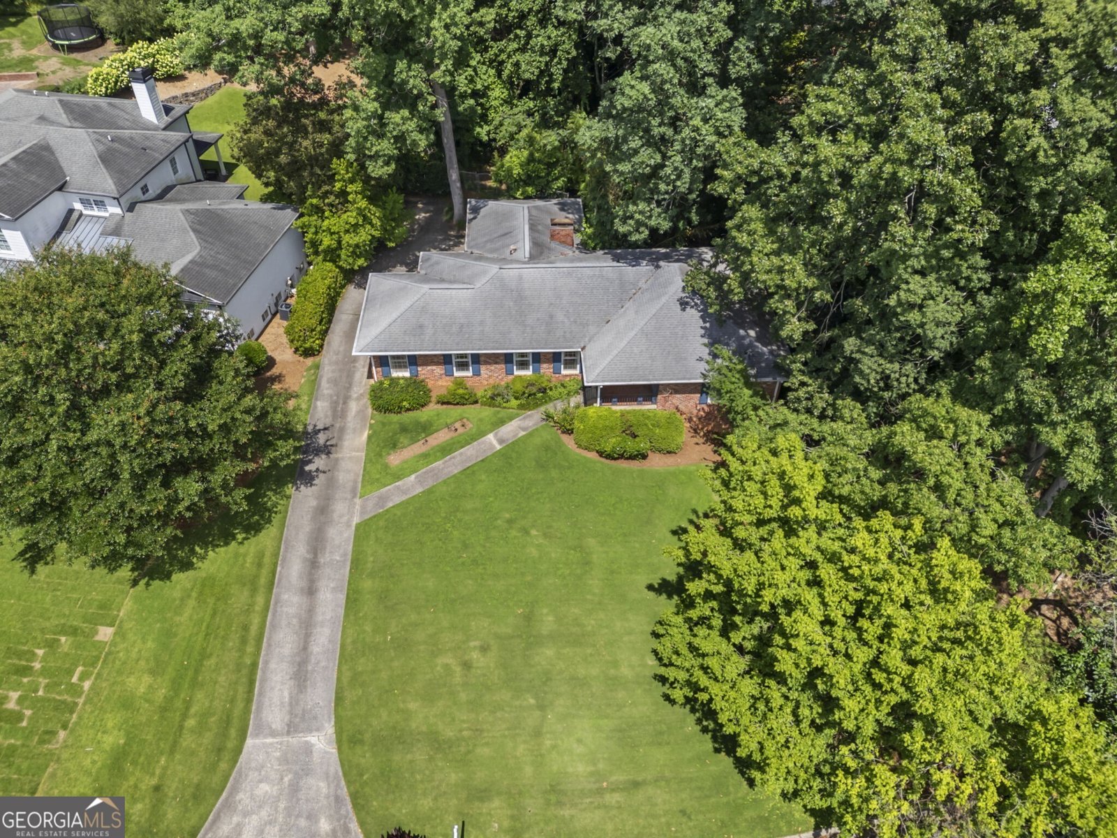 4870 Lansbury Drive Sandy Springs - Photo 7