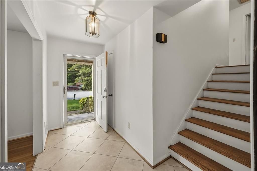4253 Dunstan Court Stone Mountain - Photo 17