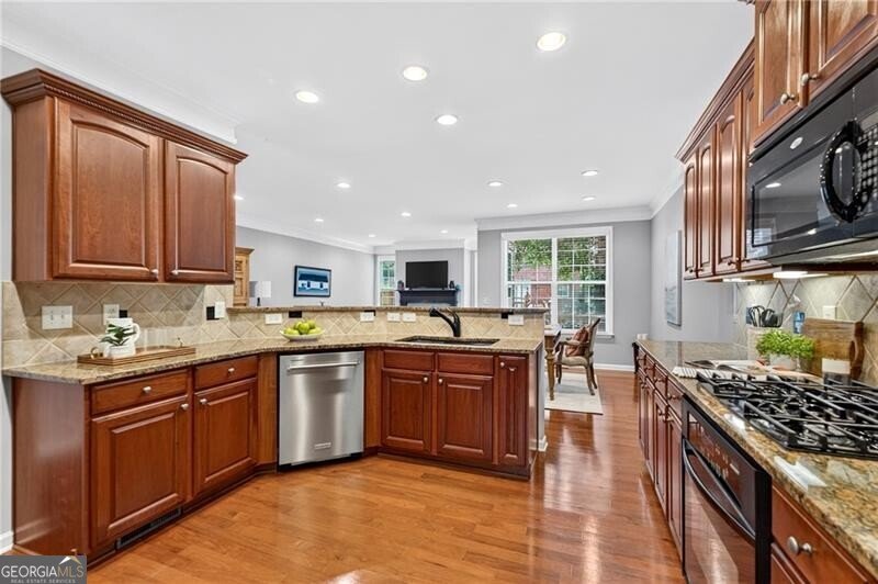 6076 Tennyson Park Way Peachtree Corners - Photo 8