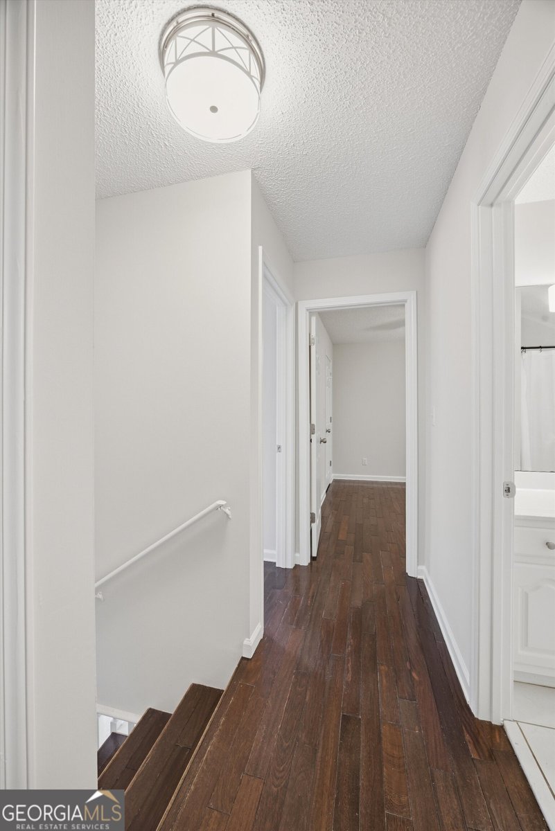 401 Live Oak Lane Dalton - Photo 18