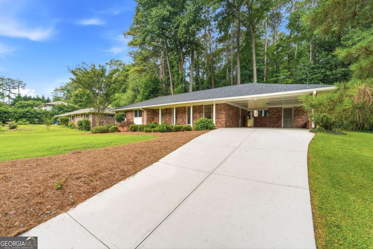 2016 Hollidon Road Decatur - main photo