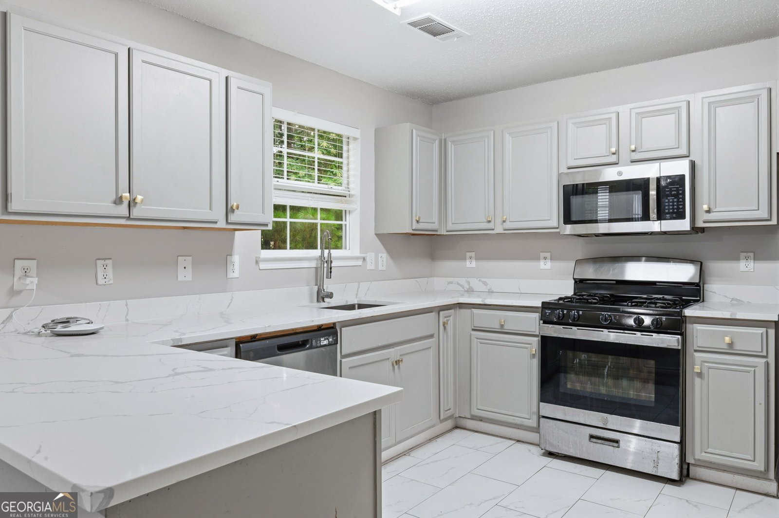155 Apache Street Atlanta - Photo 11