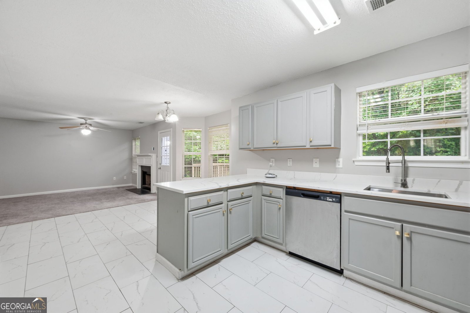 155 Apache Street Atlanta - Photo 13