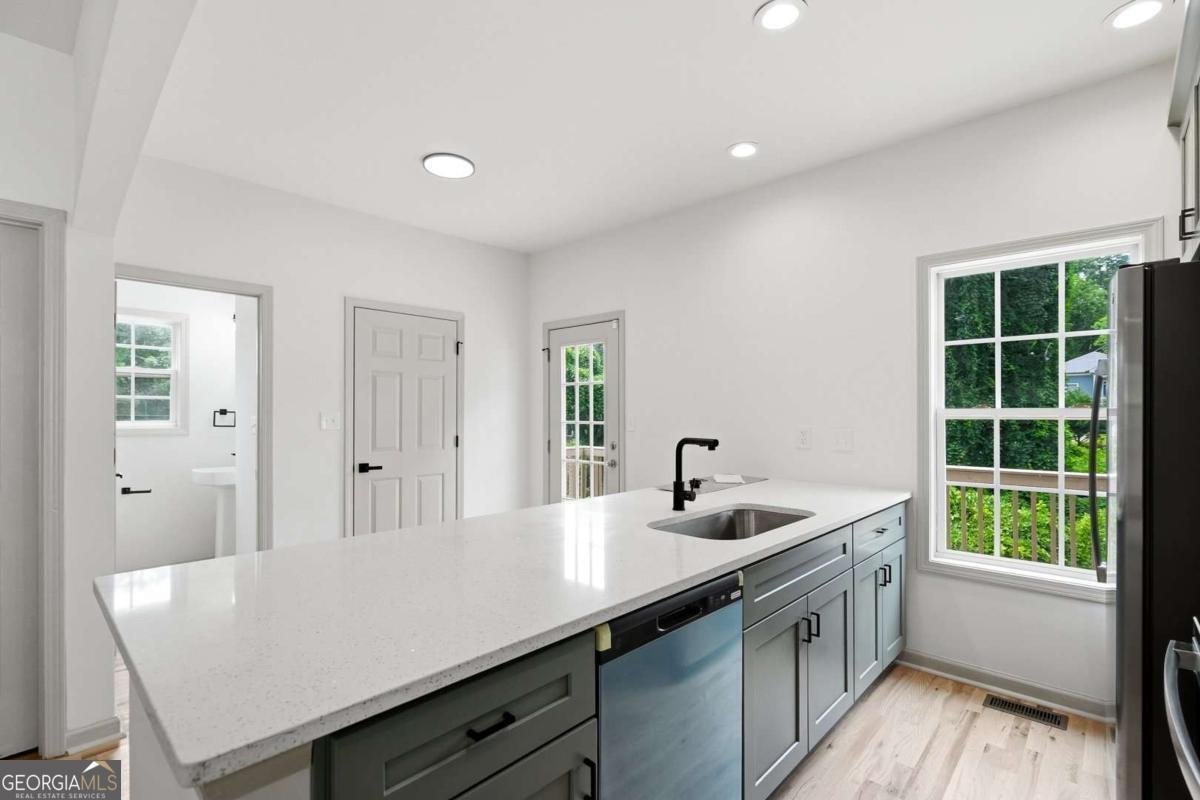 1885 Lakewood Avenue Atlanta - Photo 9