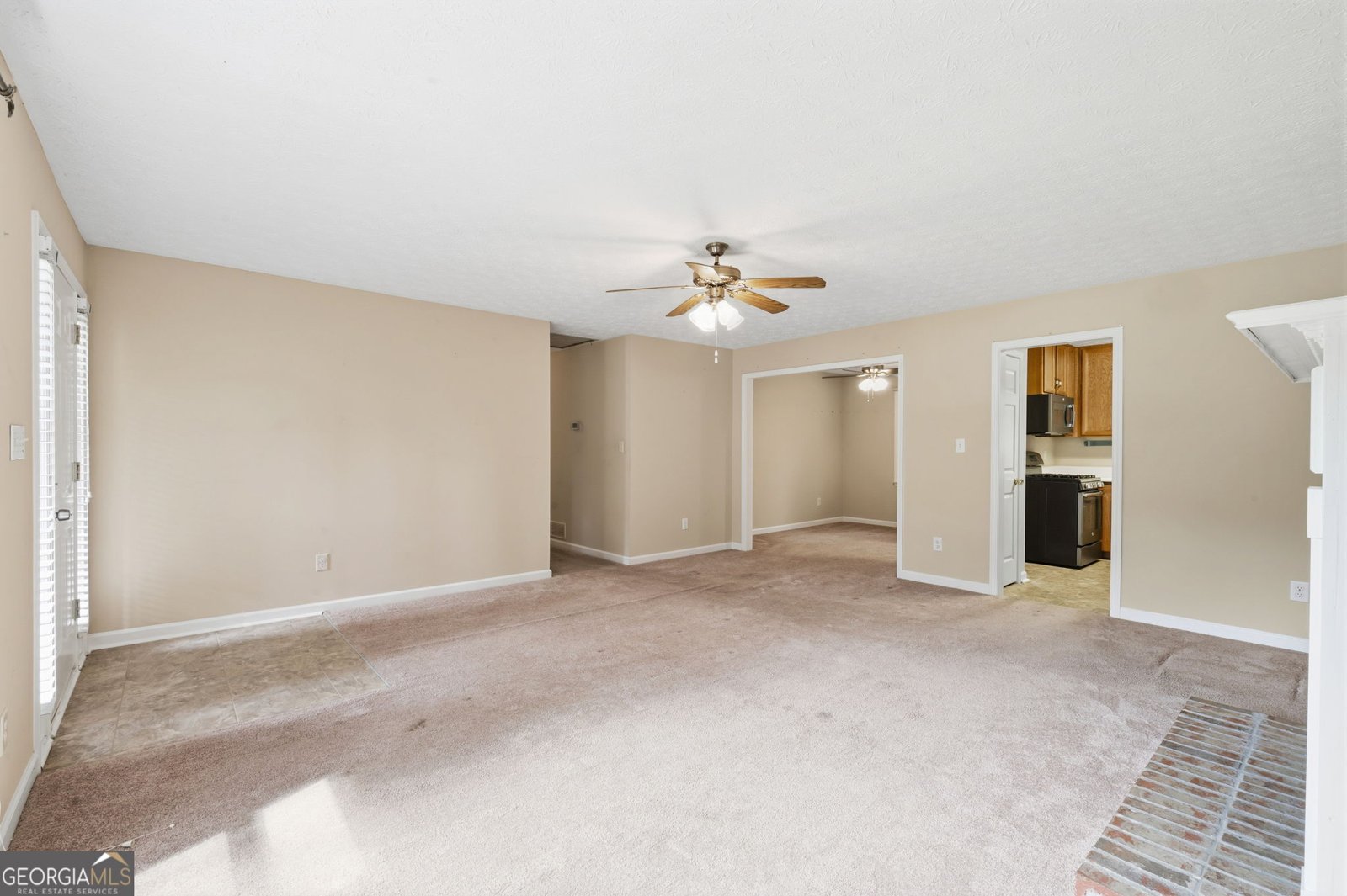 131 Maplewood Cove Acworth - Photo 9