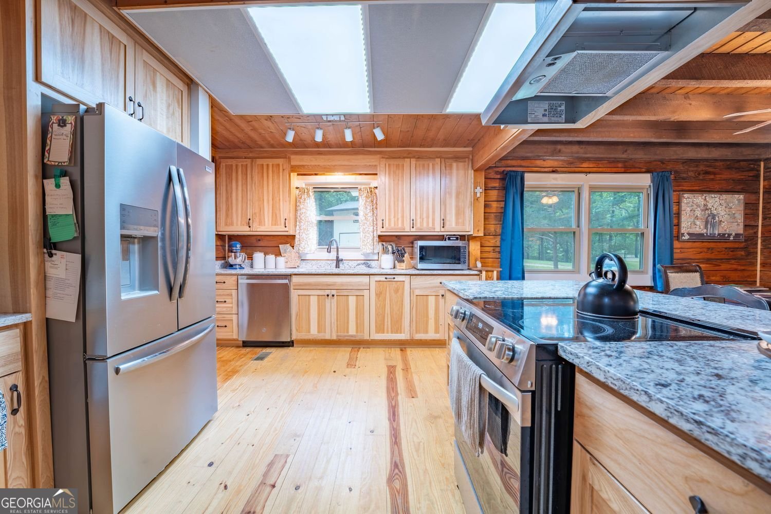 465 Waters Edge Drive Clarkesville - Photo 13