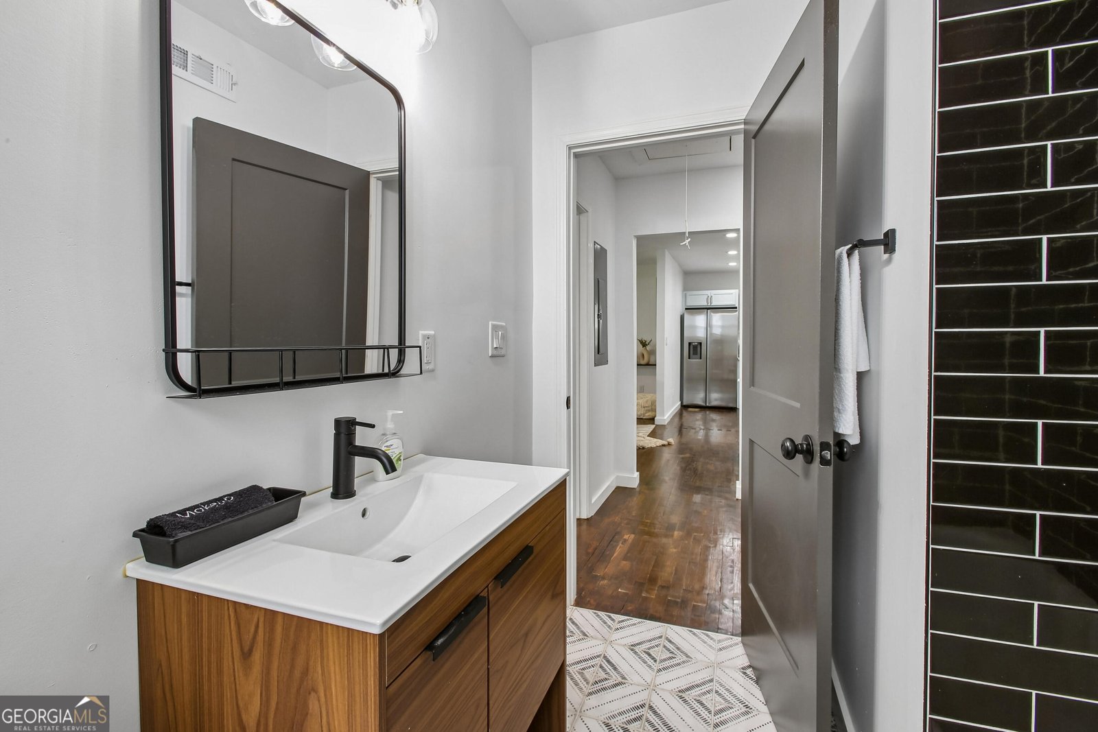 2106 Penrose Drive East Point - Photo 13