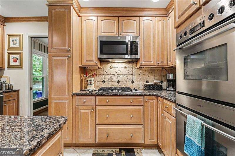 4106 Nancy Creek Way Atlanta - Photo 12