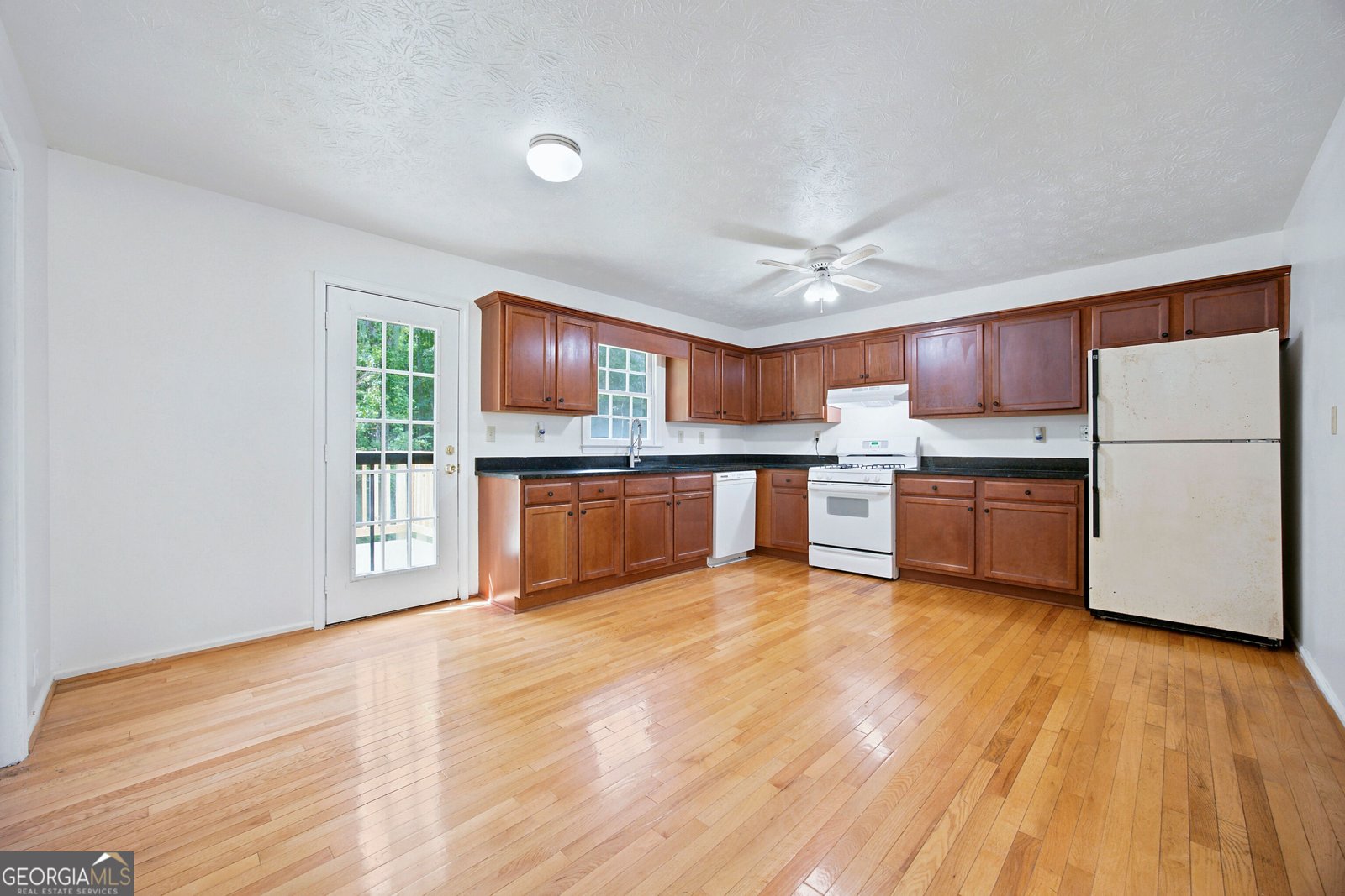 864 Whitehall Drive Lawrenceville - Photo 7