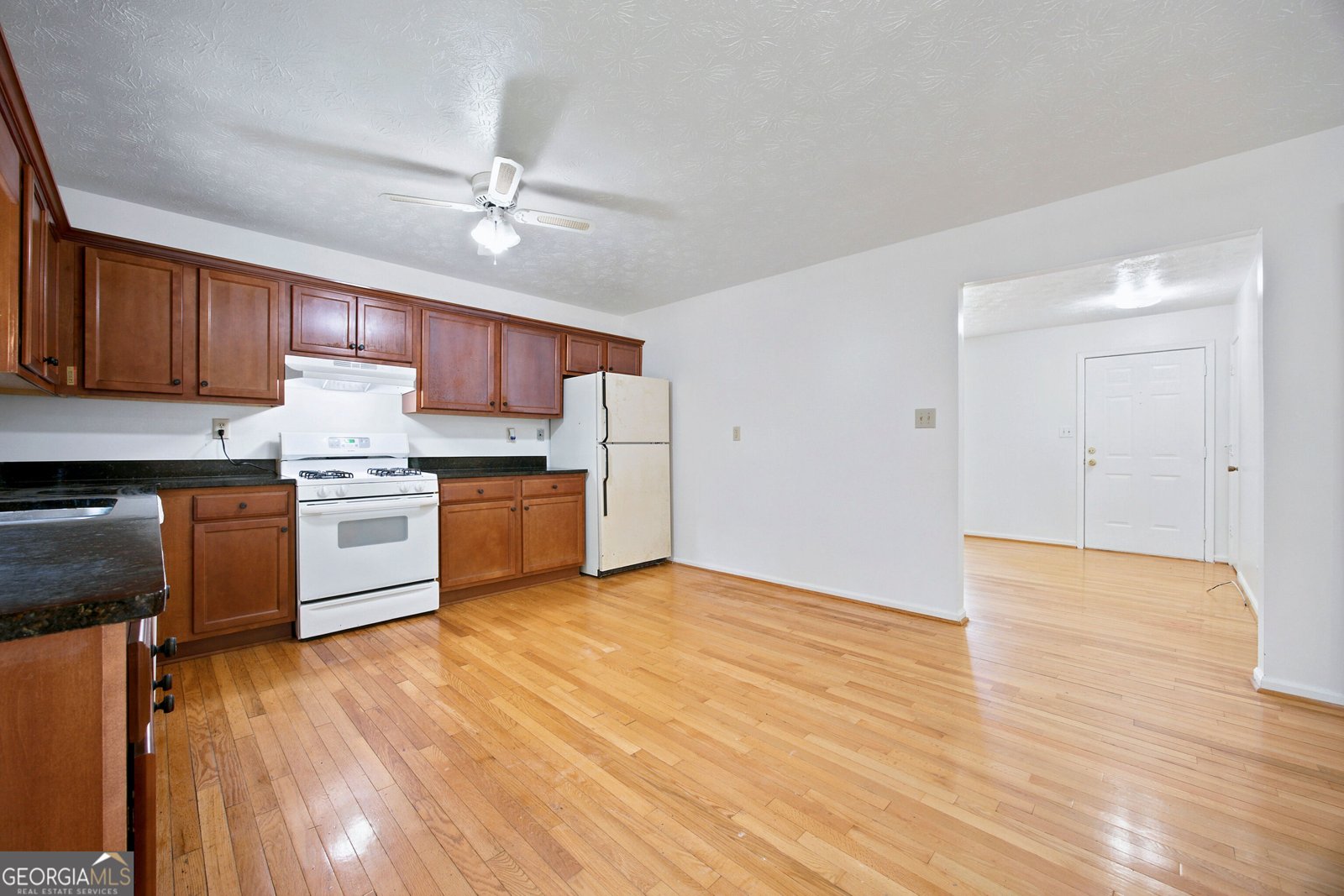 864 Whitehall Drive Lawrenceville - Photo 9