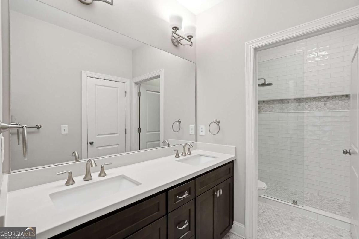 4540 Hawthorne Court Milton - Photo 28