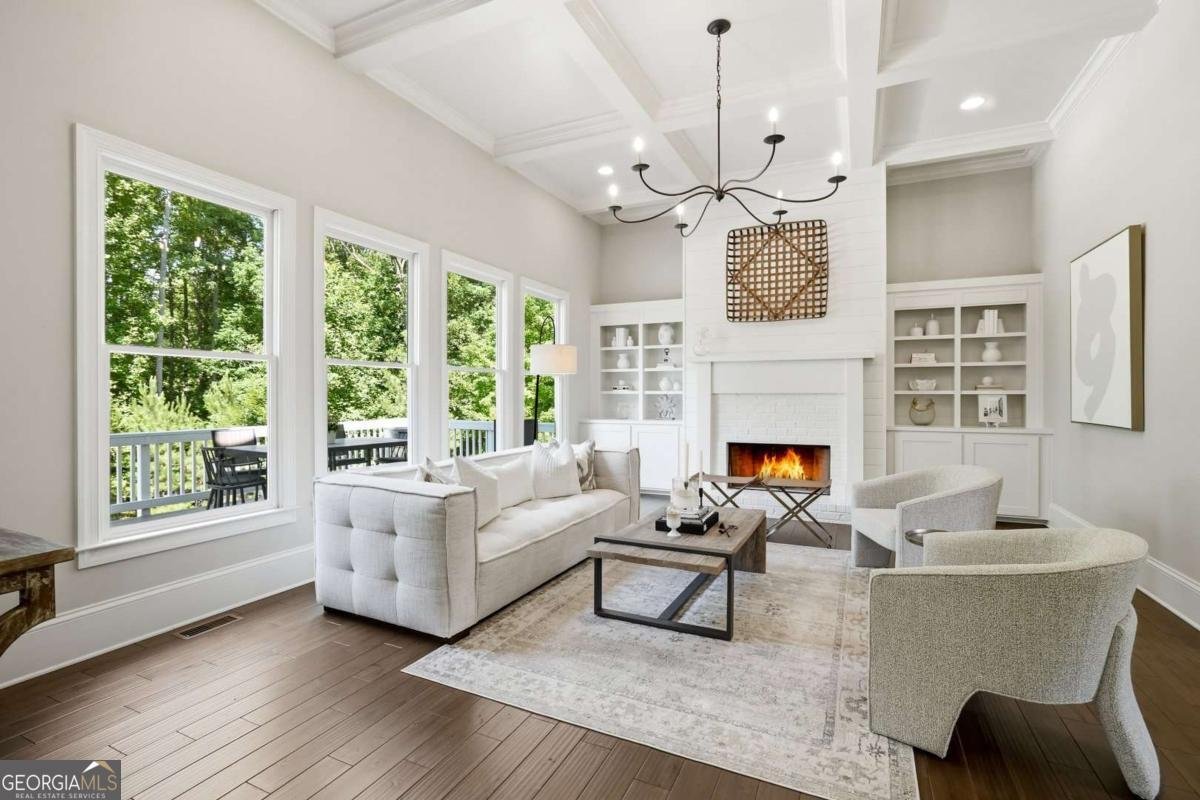 4540 Hawthorne Court Milton - Photo 8