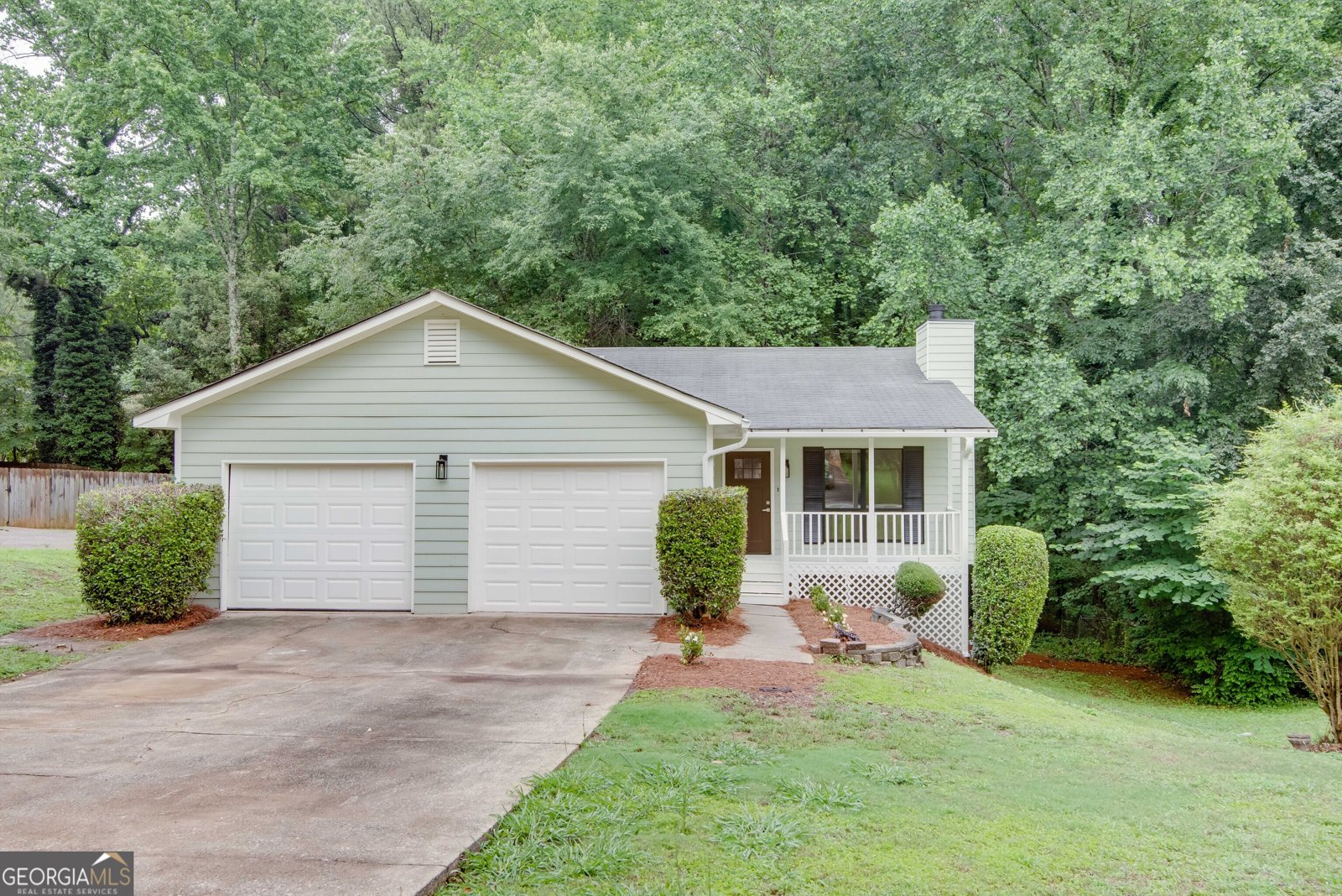 3960 Rocmar Drive Snellville - main photo