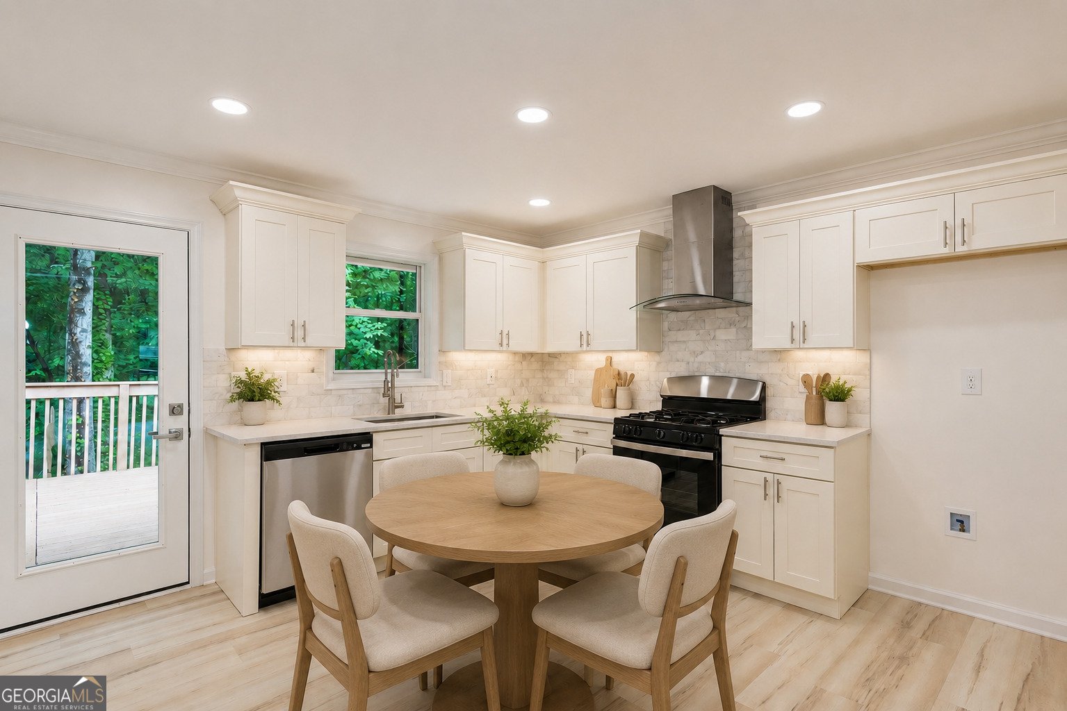 3960 Rocmar Drive Snellville - Photo 10