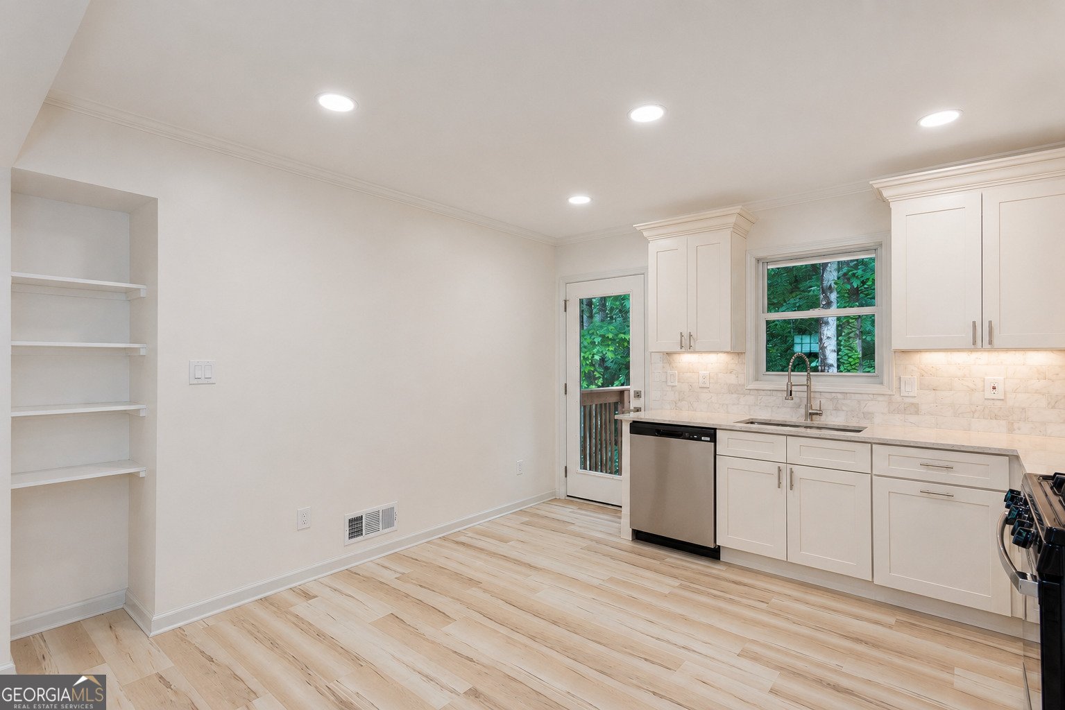 3960 Rocmar Drive Snellville - Photo 16