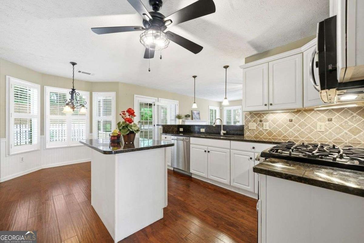 1300 Chris Lake Drive Lawrenceville - Photo 14