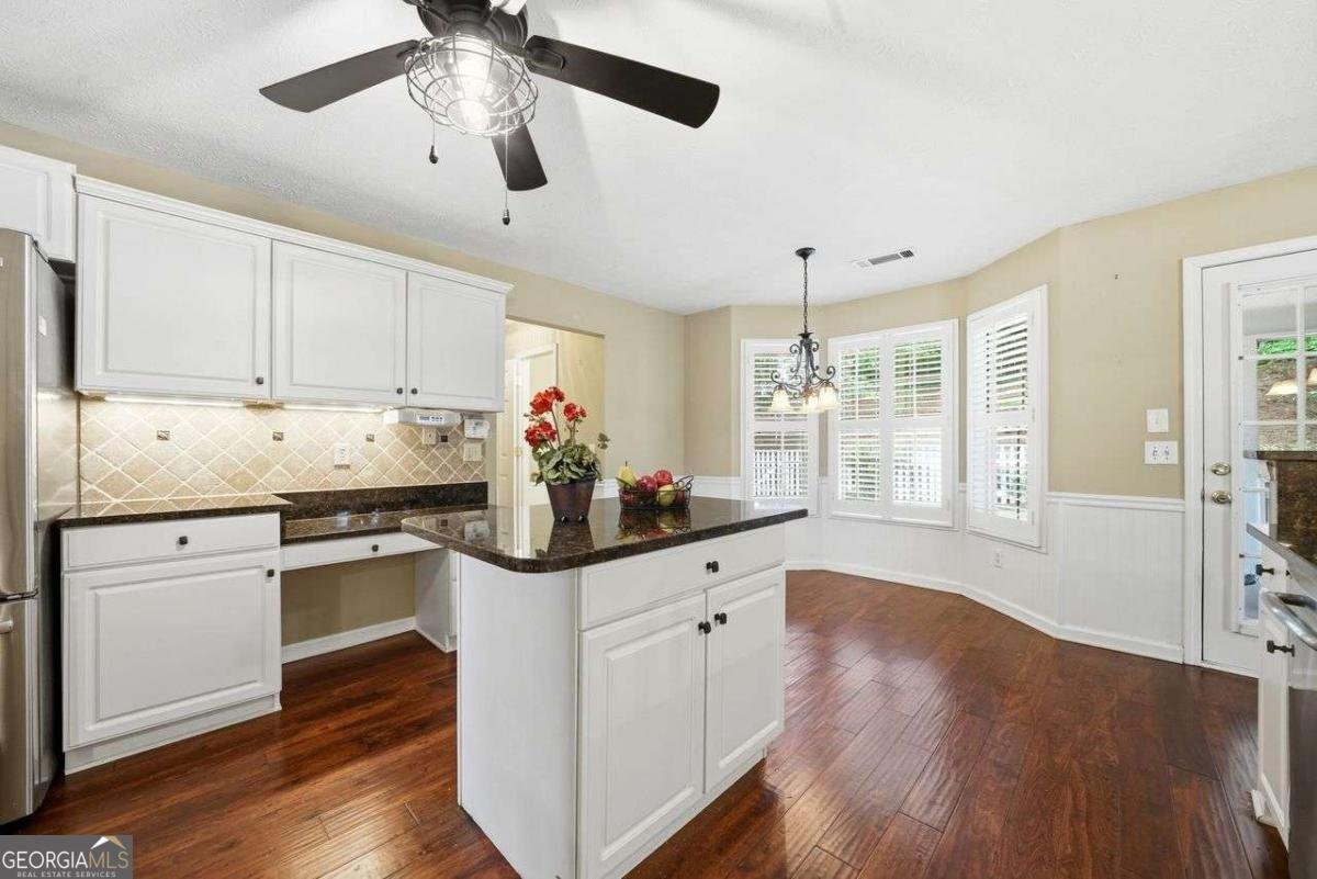 1300 Chris Lake Drive Lawrenceville - Photo 15
