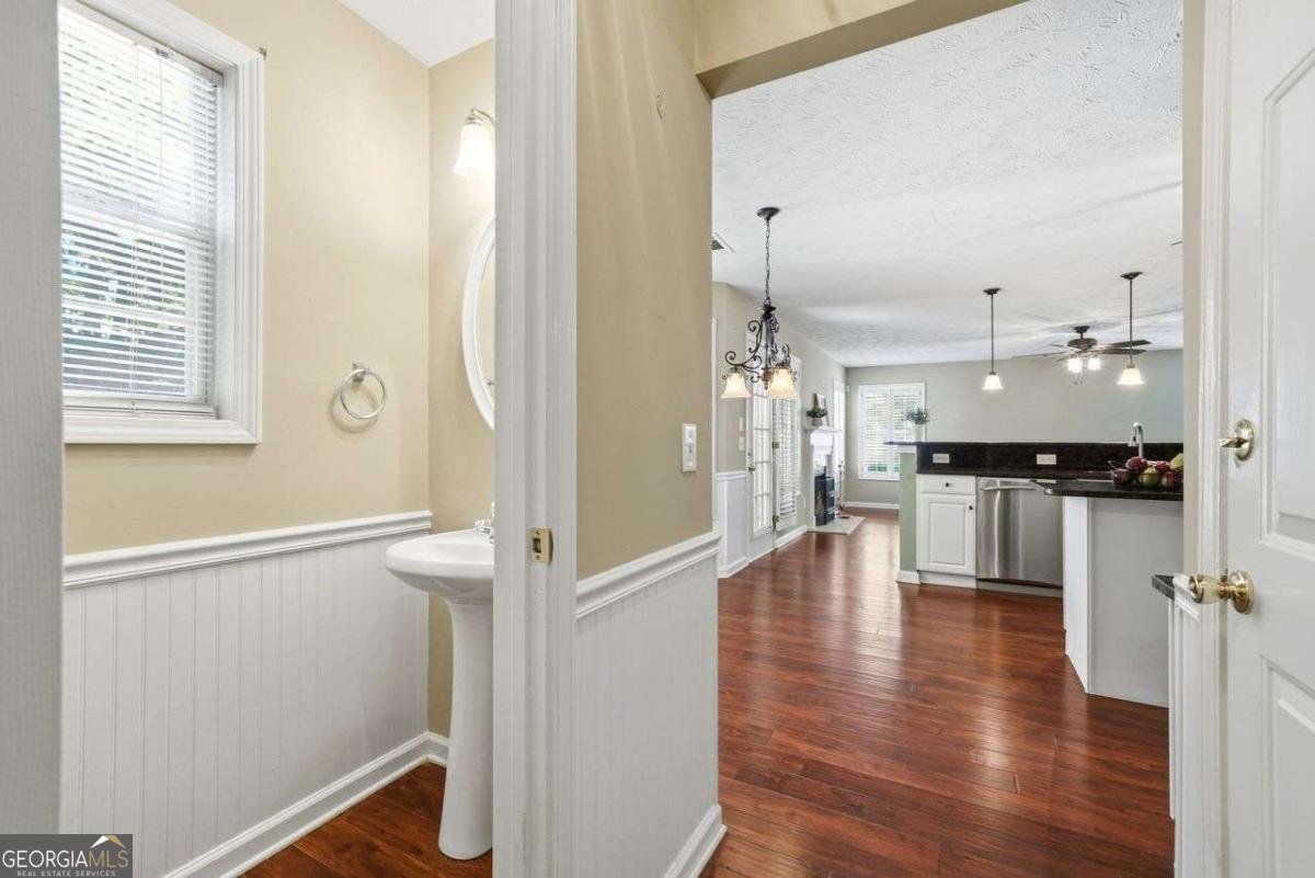 1300 Chris Lake Drive Lawrenceville - Photo 18