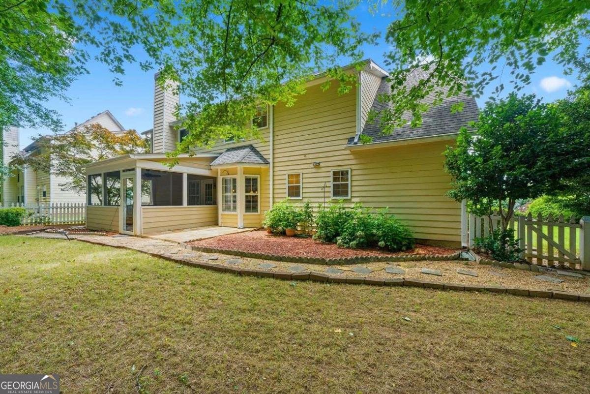 1300 Chris Lake Drive Lawrenceville - Photo 32