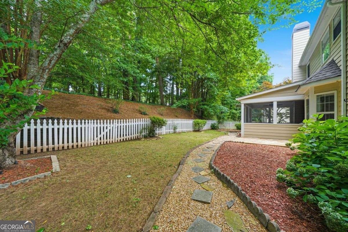 1300 Chris Lake Drive Lawrenceville - Photo 33
