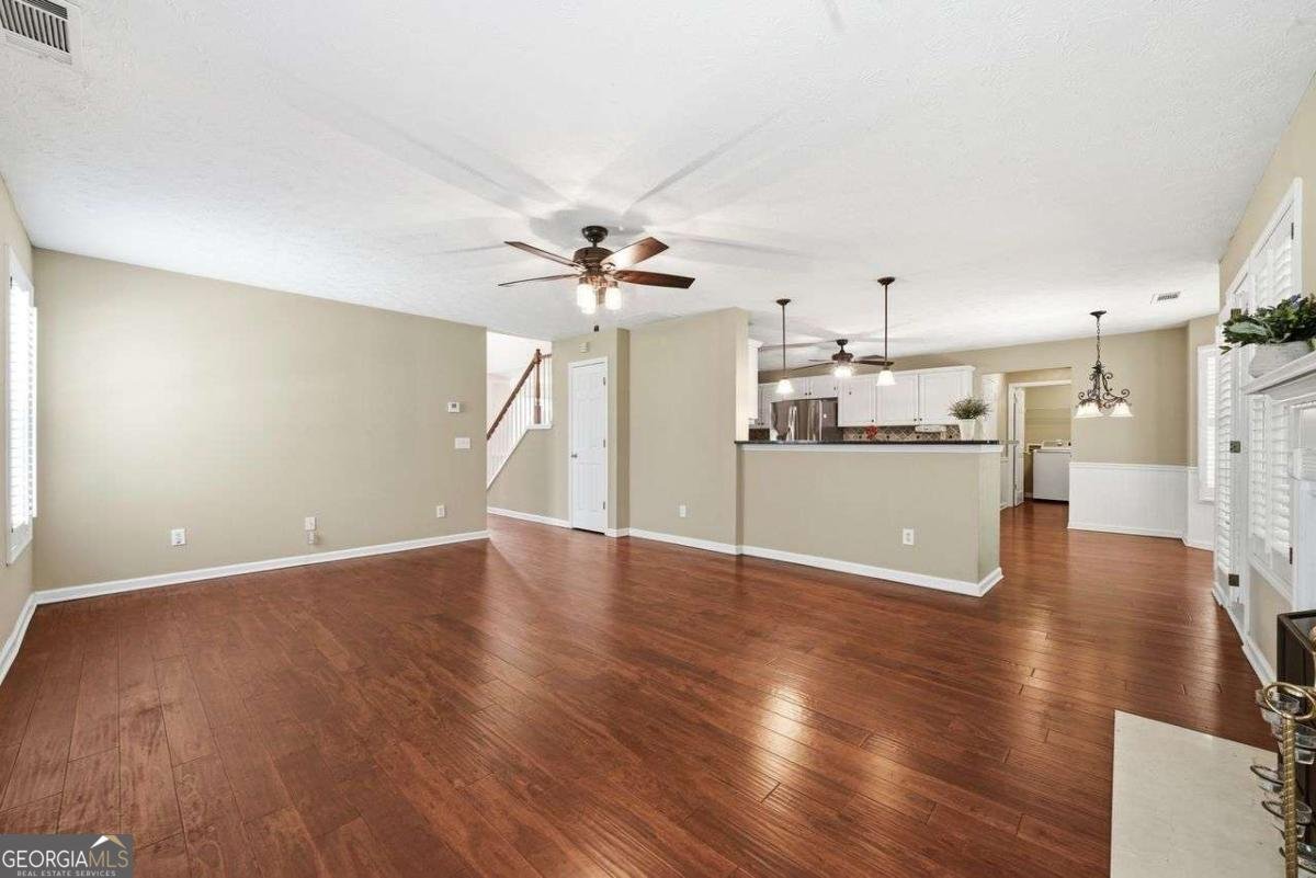 1300 Chris Lake Drive Lawrenceville - Photo 8